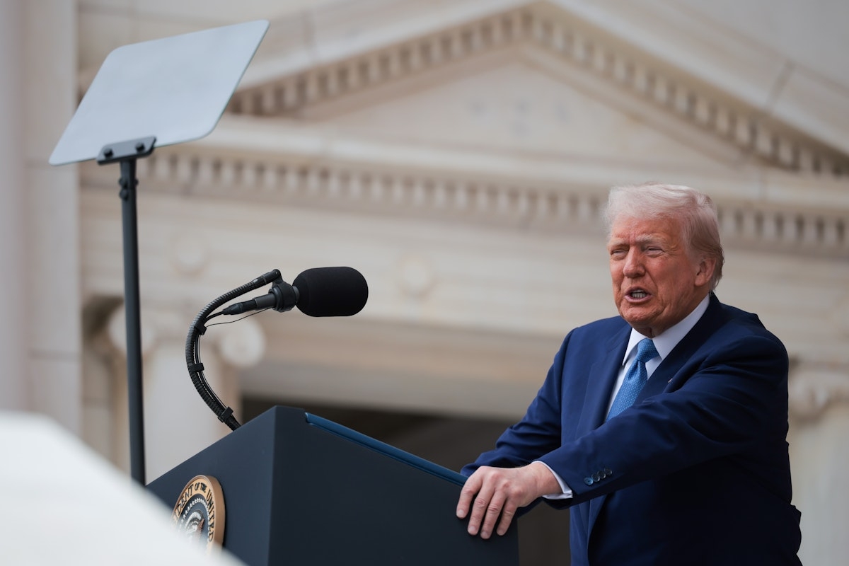 Trump Issues Deranged Threat to China Over 'Stalled' Tariff Talks