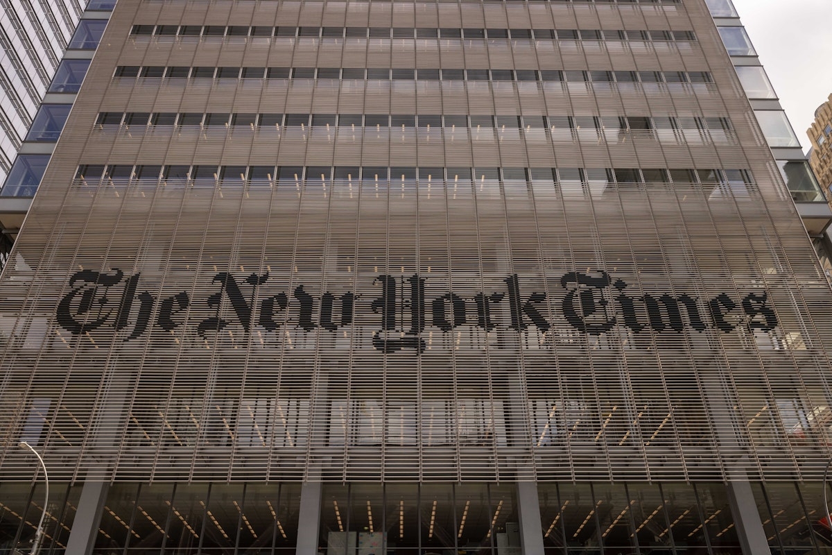 DOGE Dangerously Locks Federal Workers Out of Key News Sources
