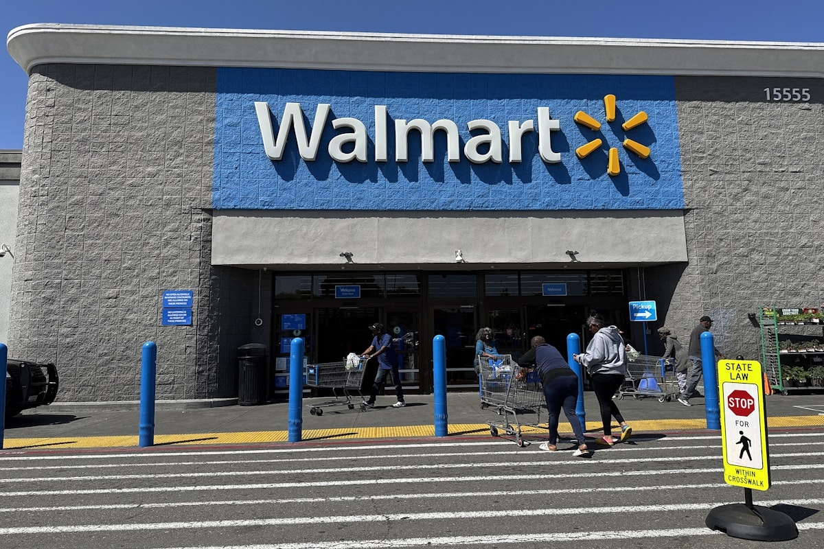 MAGA Senator Threatens Walmart for Responding to Trump's Tariffs