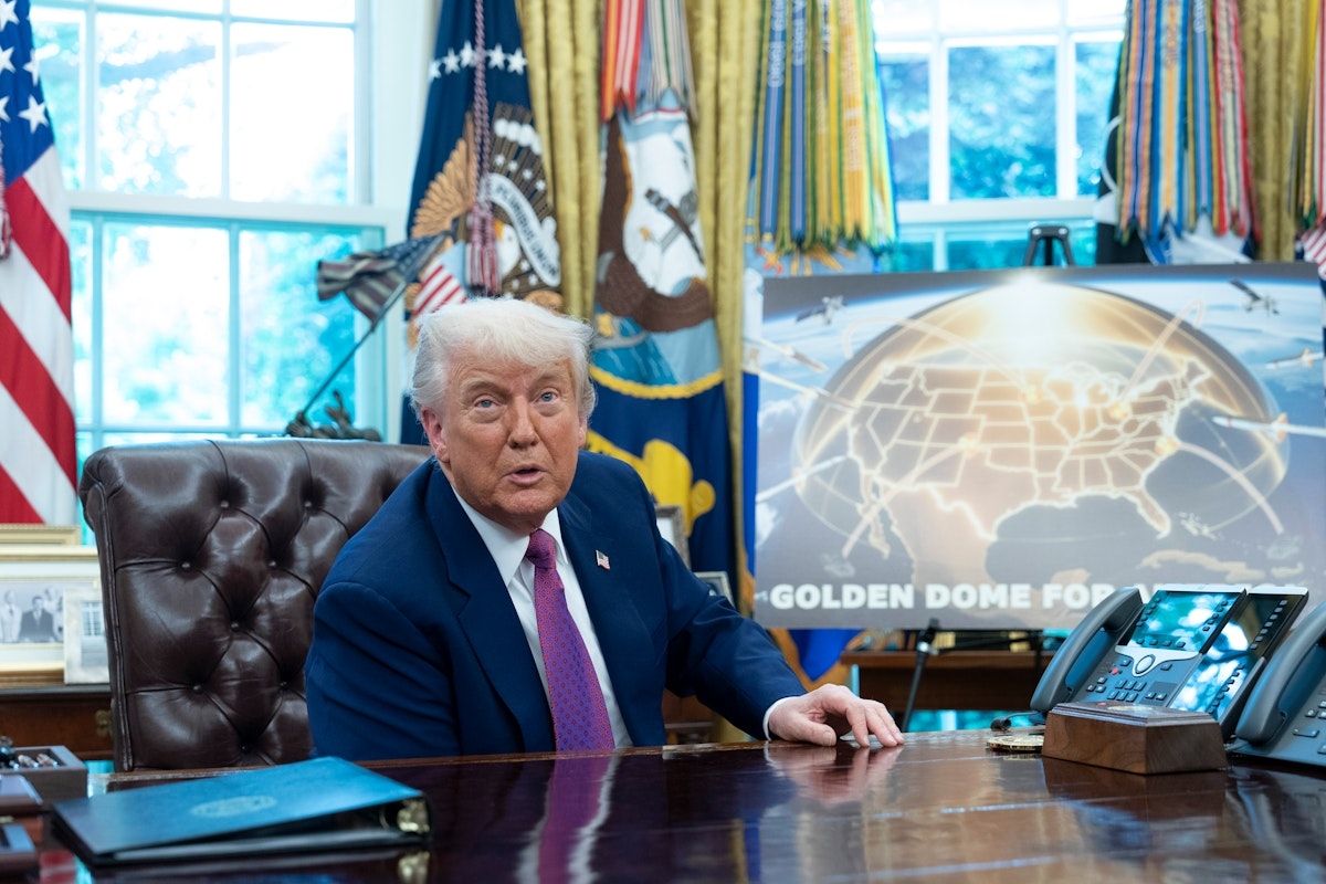 Trump Finds Ridiculous New Excuse to Beg Canada to Become a State