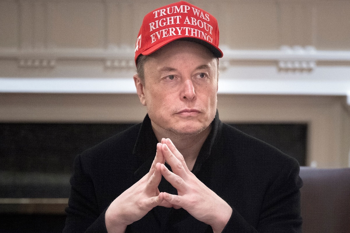 Elon Musk Yanks SpaceX Program After Trump Threatens to Cut Contracts
