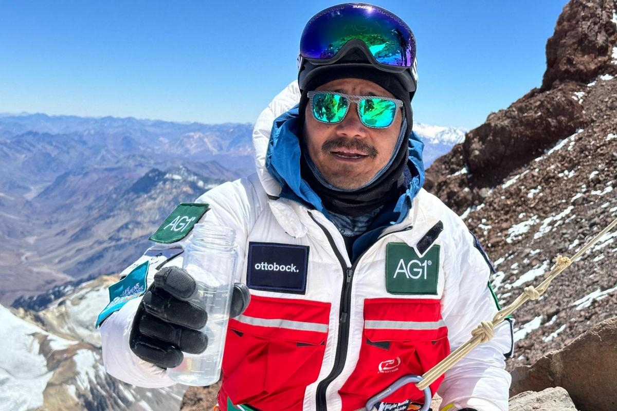 Record-breaking mountaineer to visit North East after latest climb
