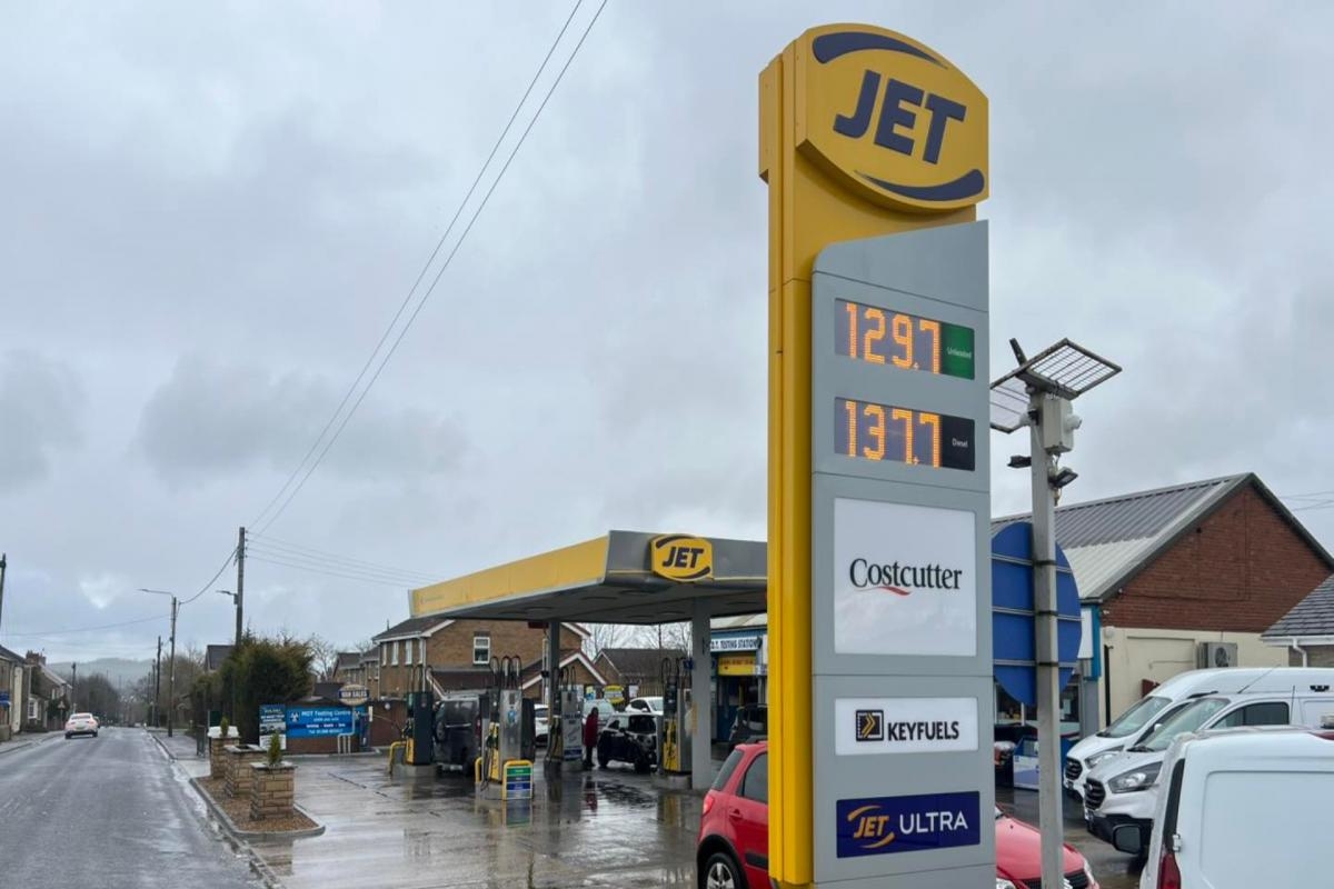 County Durham garage hailed 'best in region' after unveiling 129.7p petrol