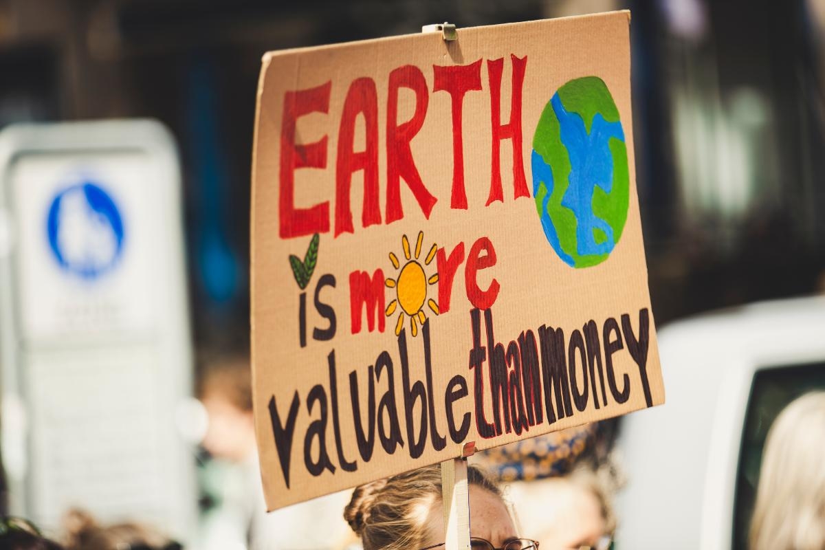 'Safe space' to let people talk about climate change fears given council grant