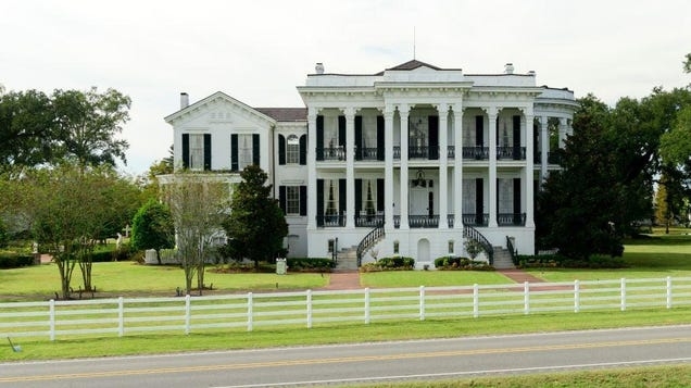 5 Things You Should Know About the Nottoway Plantation's Horrid Legacy