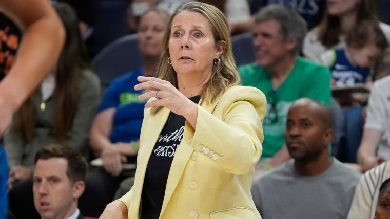 Lynx coach blasts 'sexualization of women' amid ongoing WNBA sex toy drama