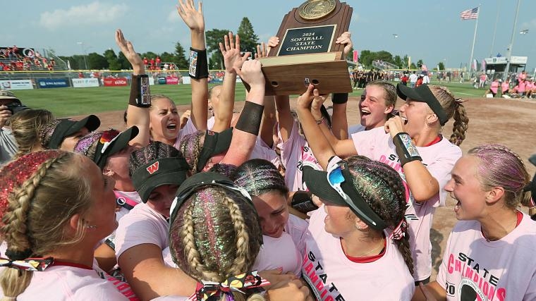 Cedar Falls secures first state softball trip ever