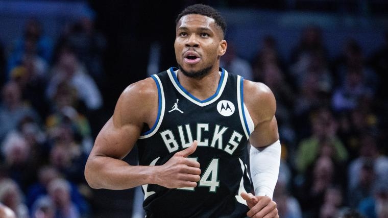 Bucks trade pitch sends Giannis Antetokounmpo to Pistons for rising stars, draft capital