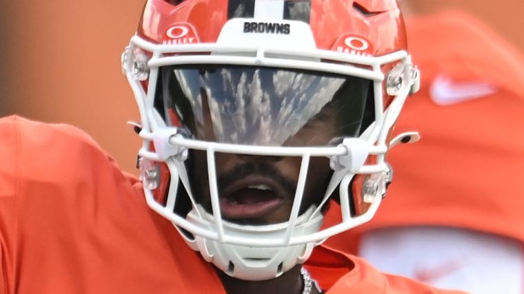 Ex-CU Buff Shedeur Sanders being done right by Browns coach Kevin Stefanski