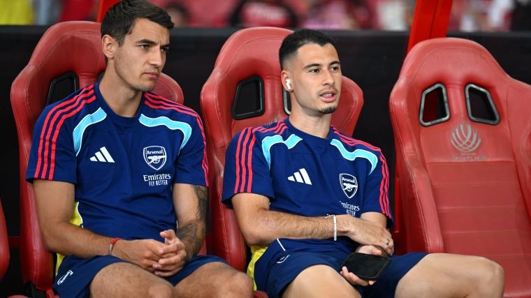 Juventus eye Arsenal defender in surprise summer transfer