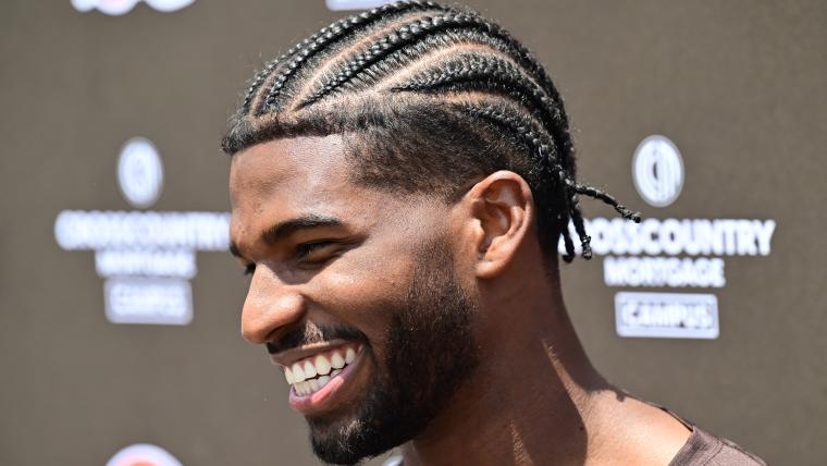 Colorado Buffaloes football's Shedeur Sanders lauded for something no Browns QB has done before