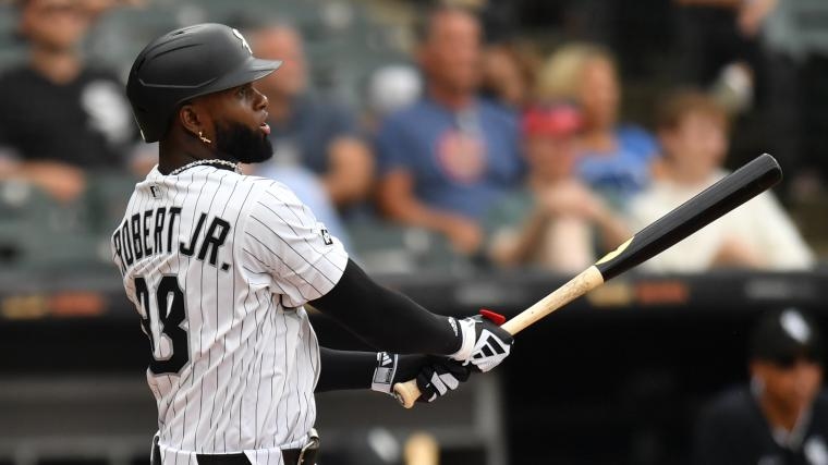 White Sox stunningly not expected to trade Luis Robert Jr. at trade deadline