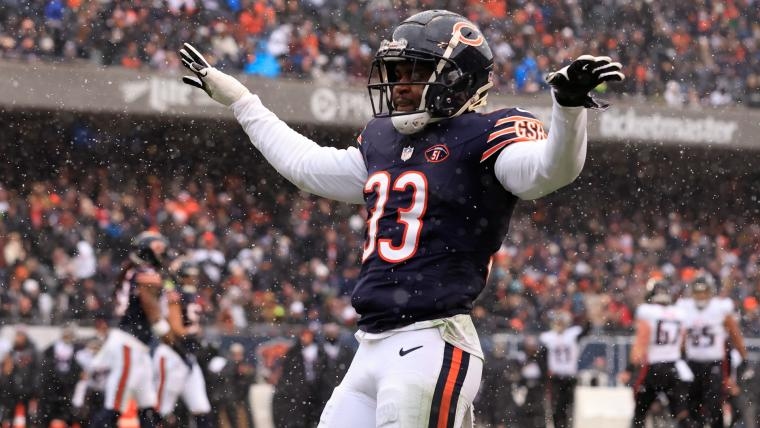 Bears' Ryan Poles reveals jarring injury update on Jaylon Johnson