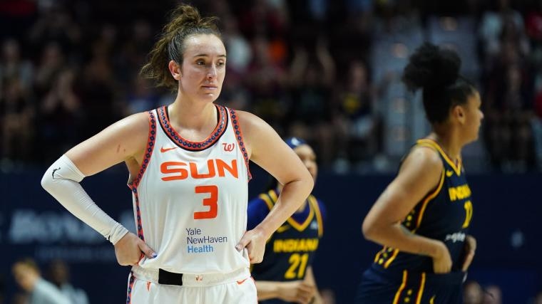 Marina Mabrey stepped in to shield Sophie Cunningham from view after tough injury