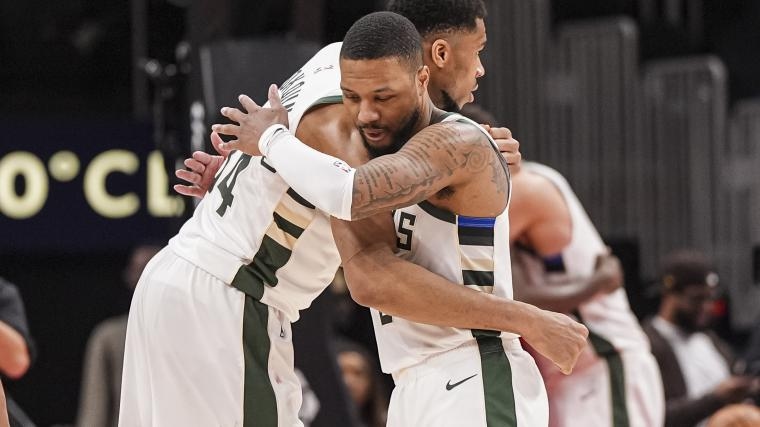 Giannis Antetokounmpo reacts to Trail Blazers' Damian Lillard news