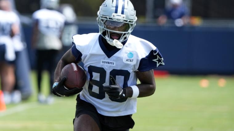 Cowboys cut Super Bowl champion from Eagles after offseason signing