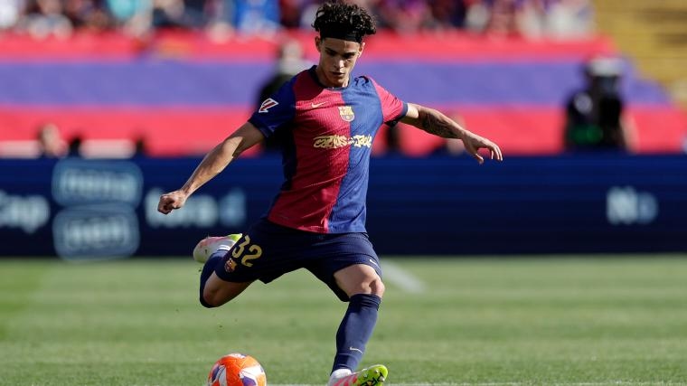 Aston Villa targets young Spanish fullback from Barcelona