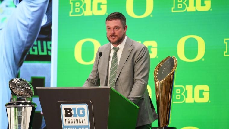 Oregon's Dan Lanning may have landed a Maxwell Award contender — before he's even taken a snap