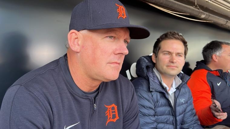 Tigers 'strongly interested' in pair of Twins righty relievers