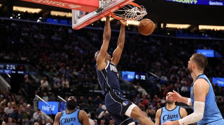 Free agent former Mavericks big man working out for East contender