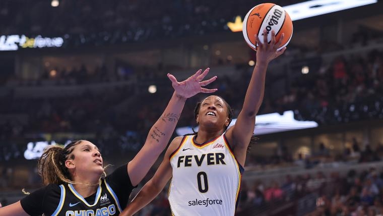 Behind Kelsey Mitchell's career high, Indiana Fever pick up massive win