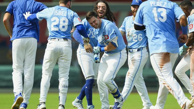 Royals' 45-year old lottery ticket just struck out 10 batters and looks ready for MLB