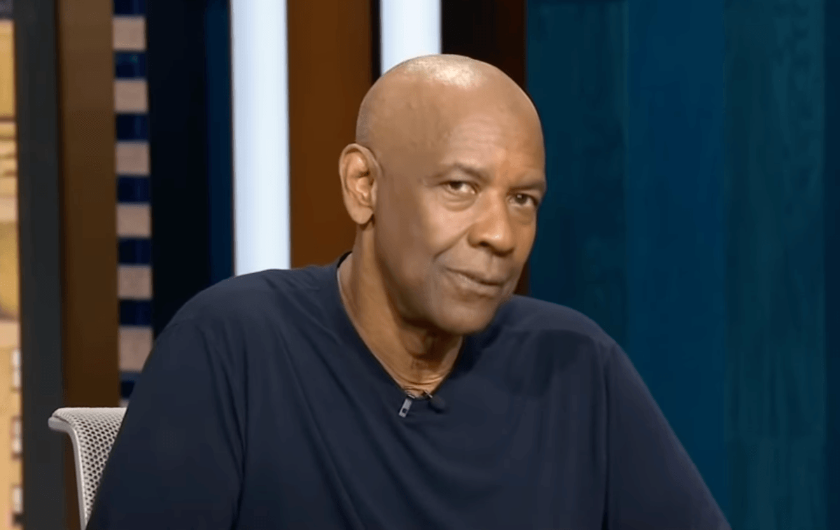 Dallas Cowboys Fans Applaud Denzel Washington For Jerry Jones Rant