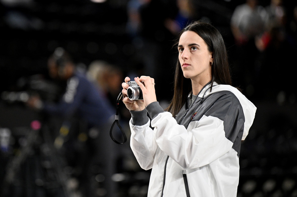 Fans Said Same Thing About Caitlin Clark After Indiana Fever Loss On Saturday