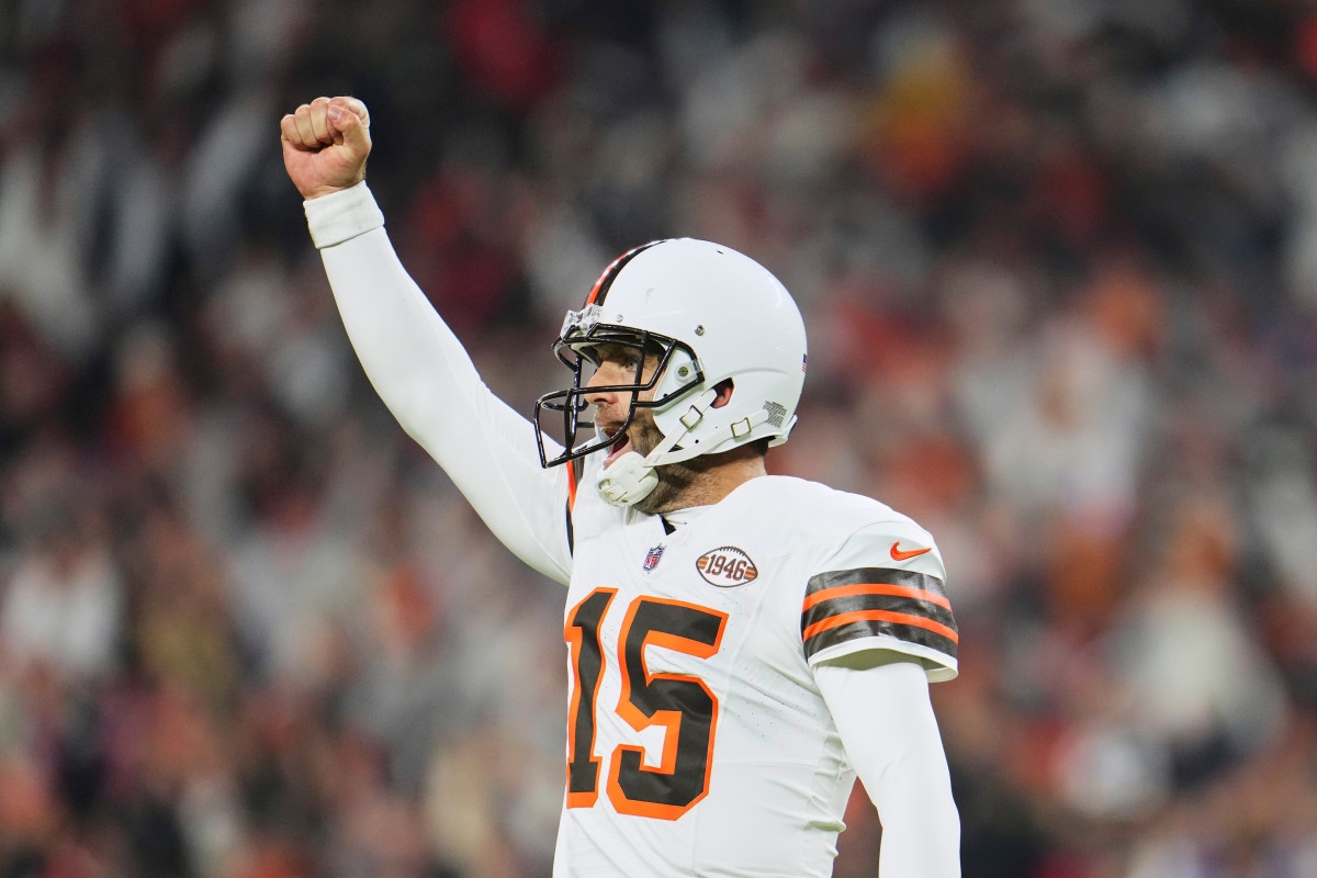 Cleveland Browns Unveil New Helmet For 2025 Season