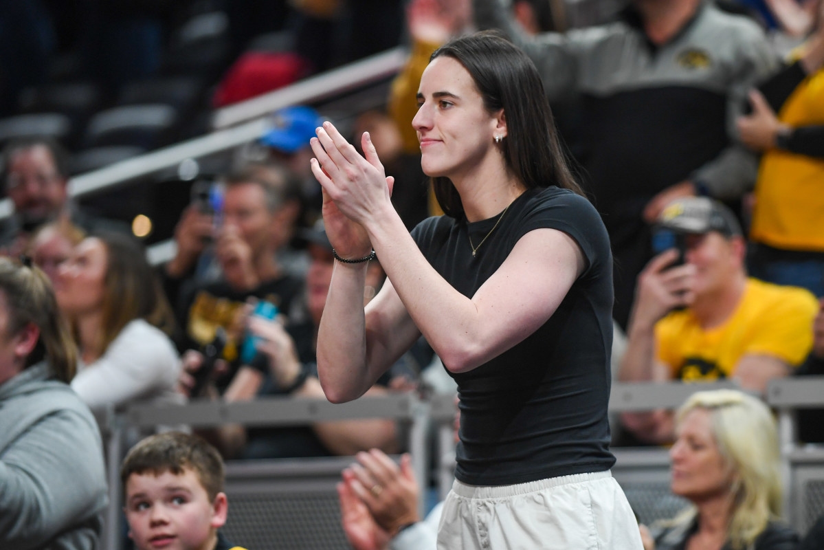 'Thank Yous' Pouring In For Caitlin Clark's Foundation Tuesday