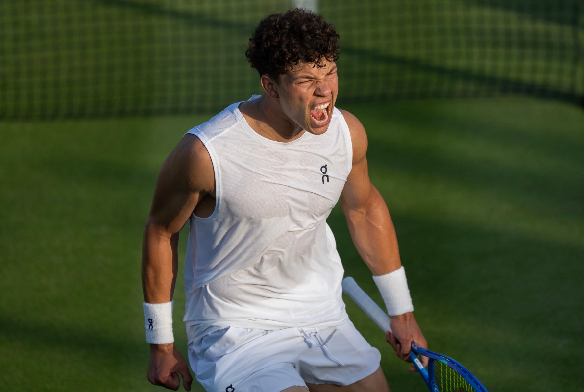 Ben Shelton's Girlfriend Is Going Viral At Wimbledon Thursday