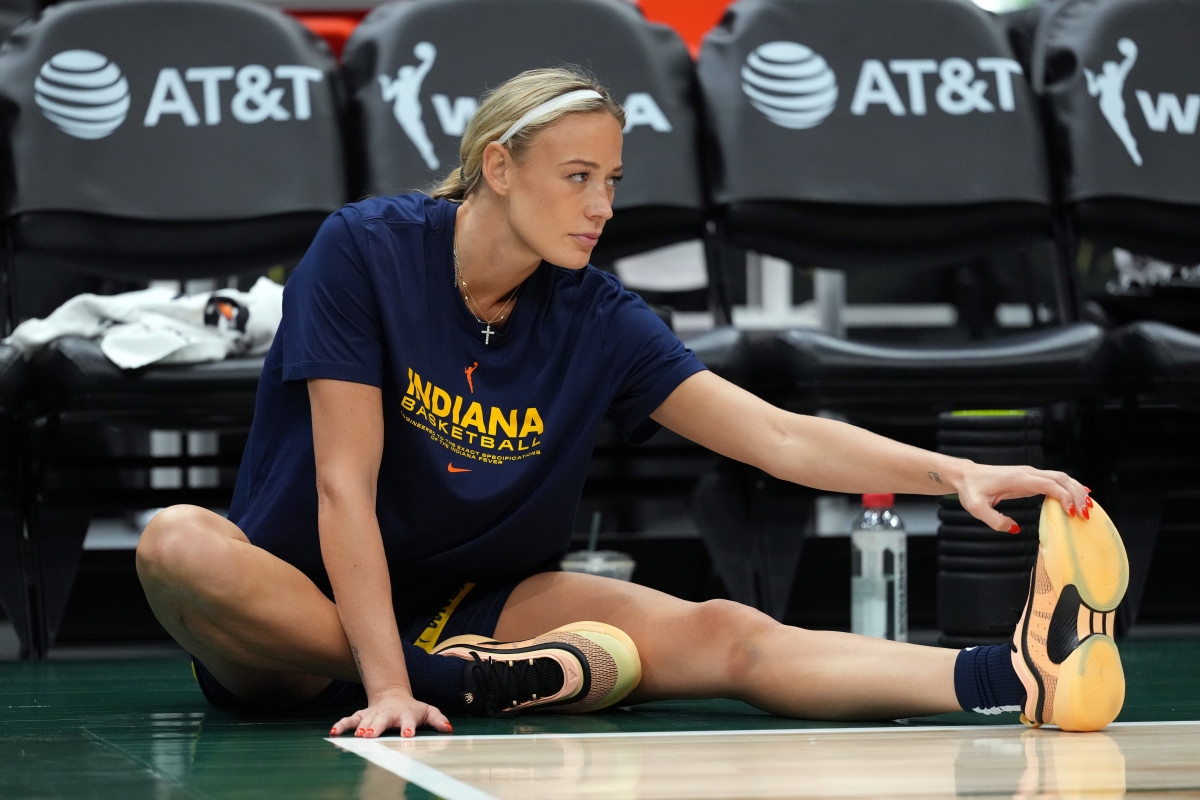 Sophie Cunningham Facing Criticism For 'Weird' Behavior With Teammates