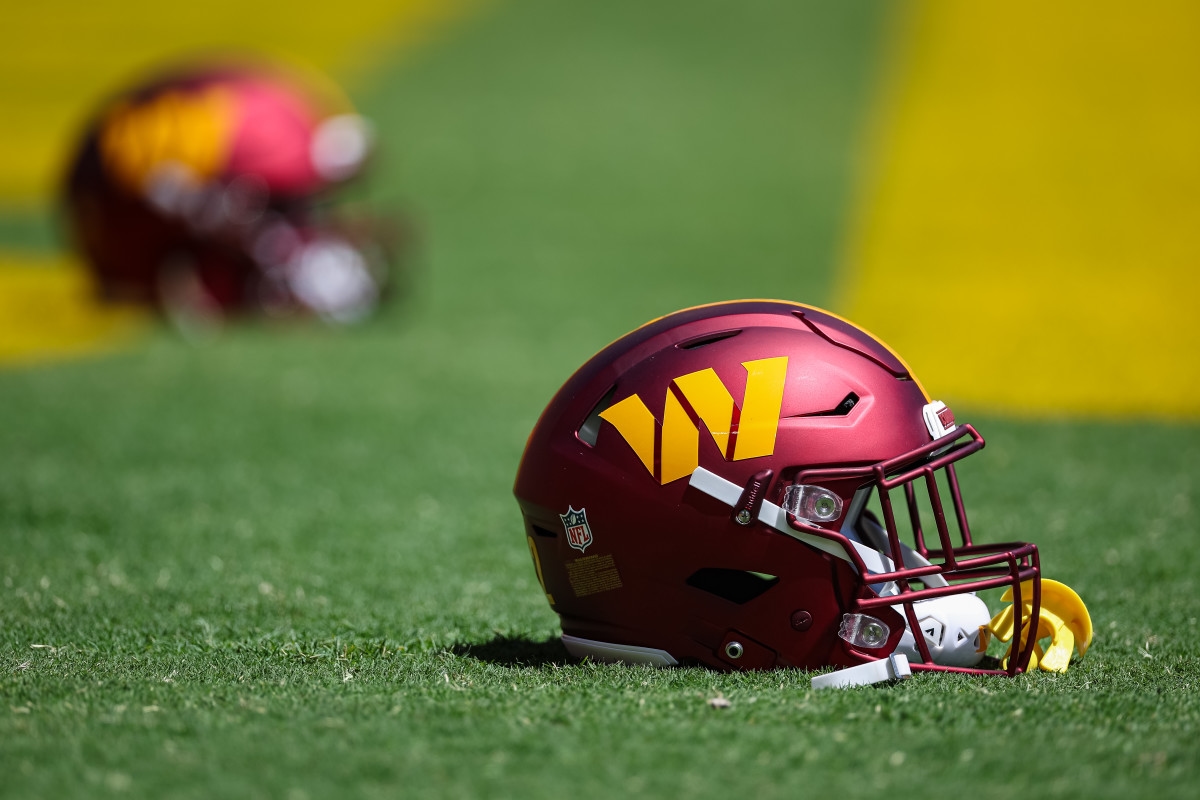 NFL Fans React To Washington Commanders' New Uniforms