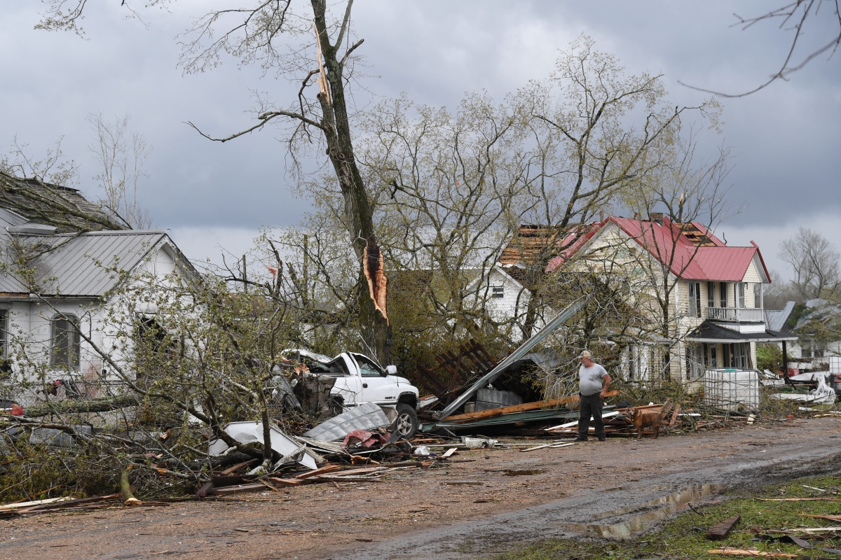'At Least' Three Dead After Tornado Outbreak Slams U.S. State