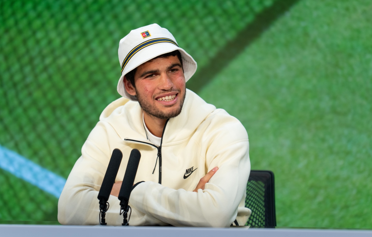 Tennis Fans Want Reporter Fired For 'Tacky' Carlos Alcaraz Question