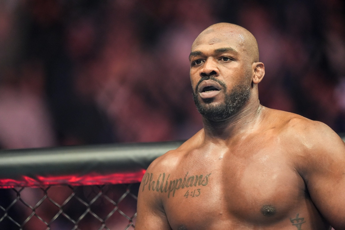 Breaking: Jon Jones Announces Retirement