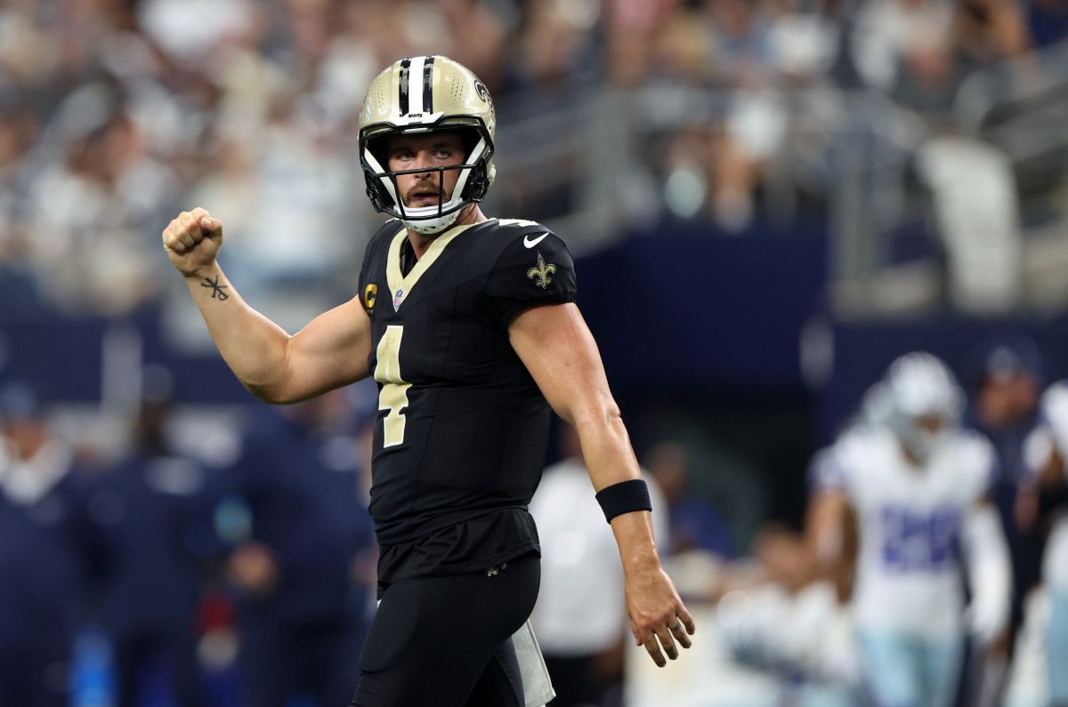 Former NFL Quarterback Derek Carr Quickly Lands New Job
