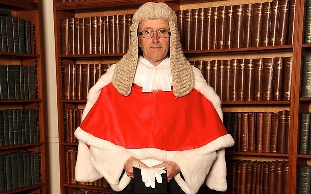 Sir William Davis, judge whose unflappable wisdom proved invaluable at the Sentencing Council