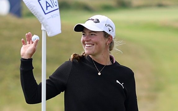 Watch: English golfer hits freak hole-in-one at Women's Open