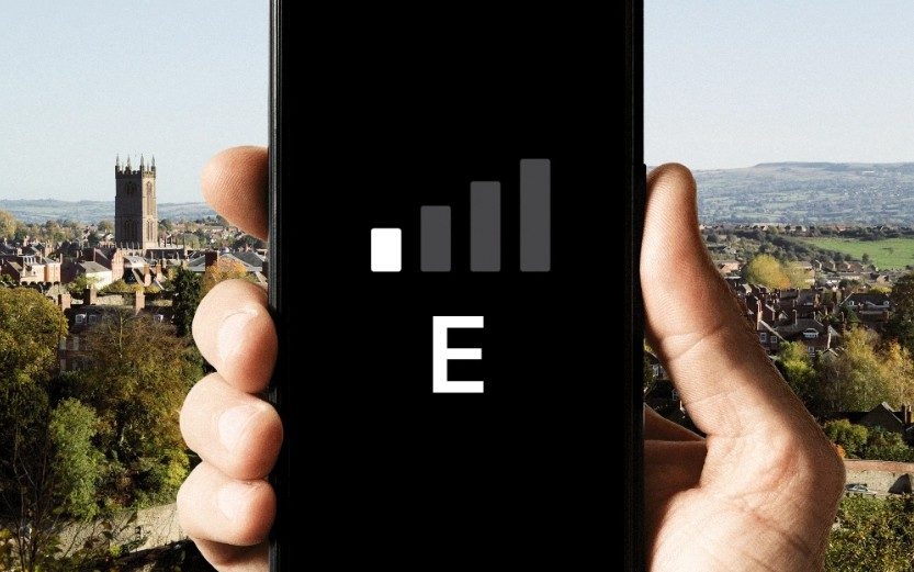 Almost half of Britain cannot browse internet because of poor mobile signal