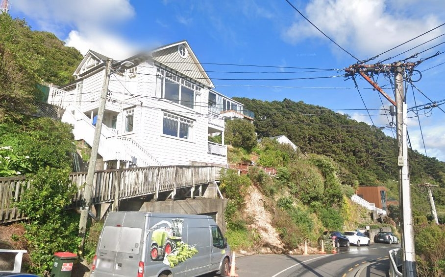 British couple found dead in suspected murder-suicide in New Zealand