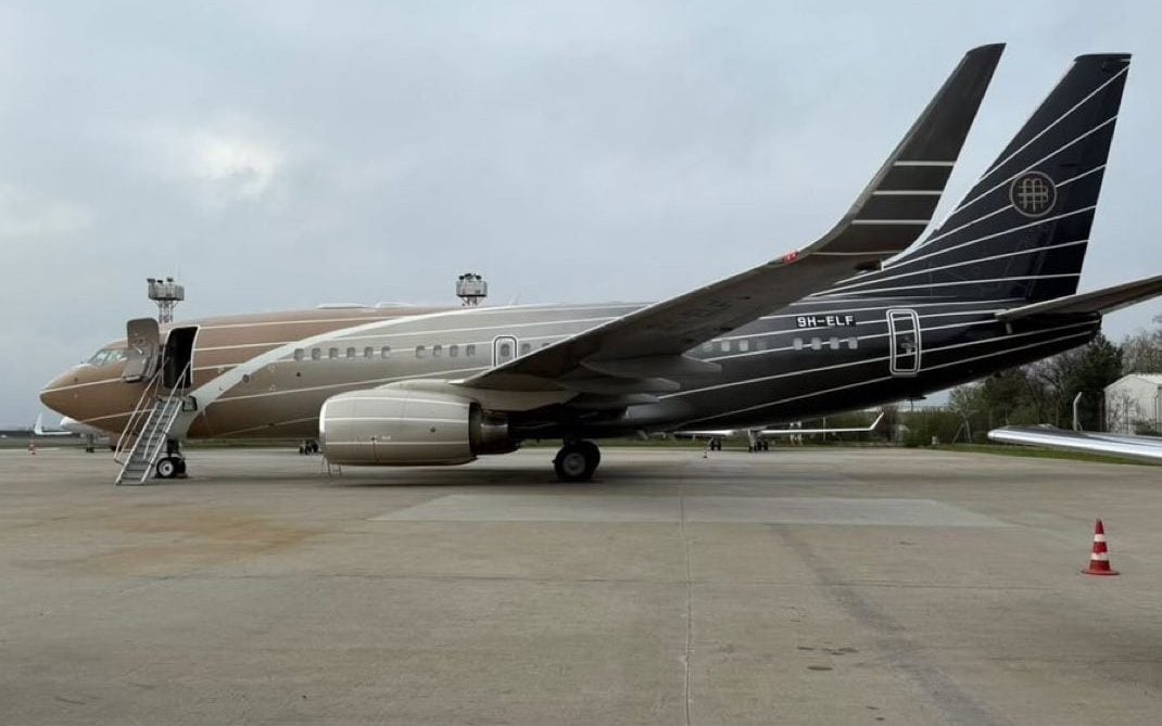 Tate brothers leave Romania on huge ‘Tate Force One' private jet