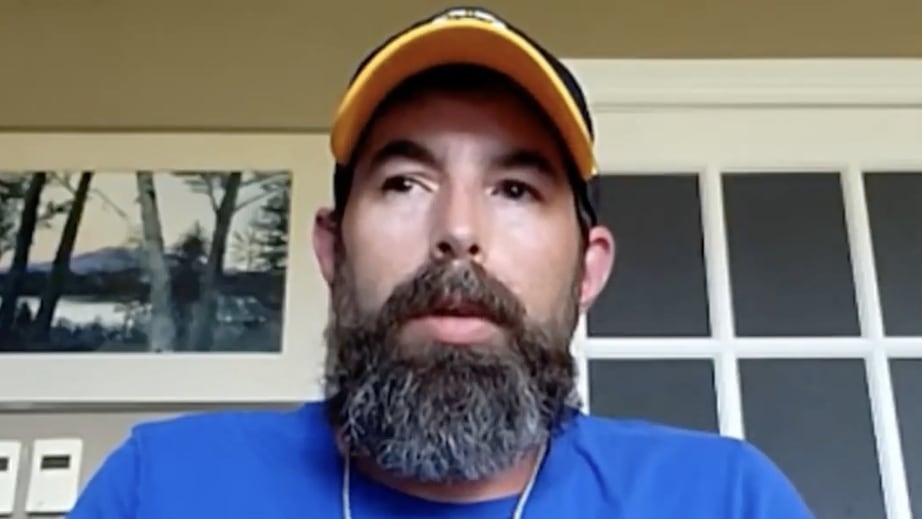 New Hampshire Dad of 5 Reverses Trump Support After He's Denied Entry to U.S.