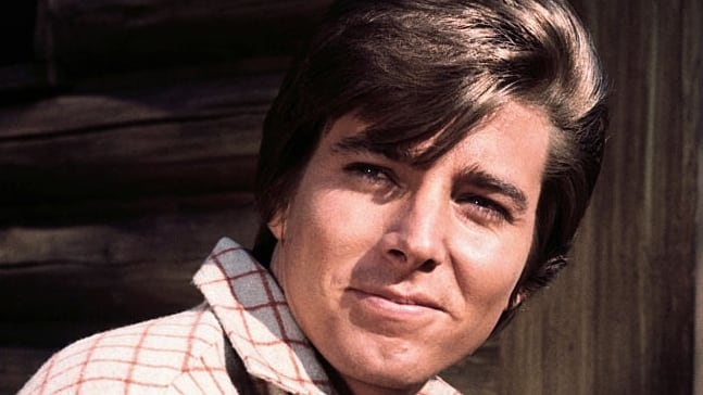 Teen Idol's Wife Says His Body Is Now ‘Shutting Down' After Cancer Battle