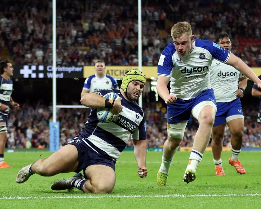 Bristol enjoy Cardiff takeover and boost playoff hopes with win over Bath