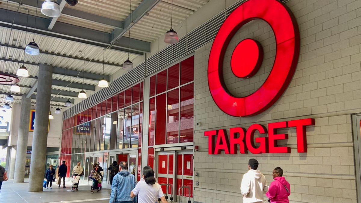 Target CEO sounds alarm on customer behavior