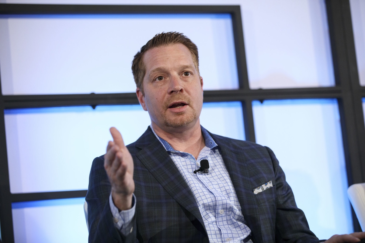 Surprising guidance sends CrowdStrike stock reeling