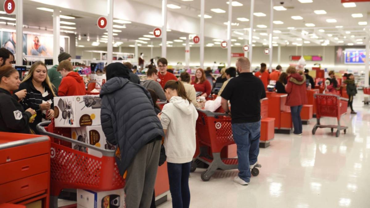 What happened at Target? And what now? A veteran trader and analysts weigh in