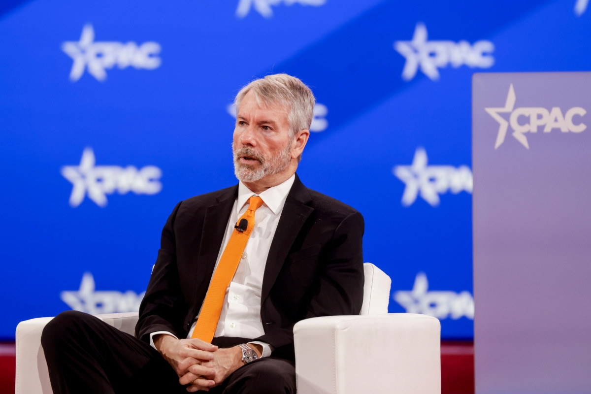 Michael Saylor's orange tie is on sale and is 99.99% cheaper than Bitcoin