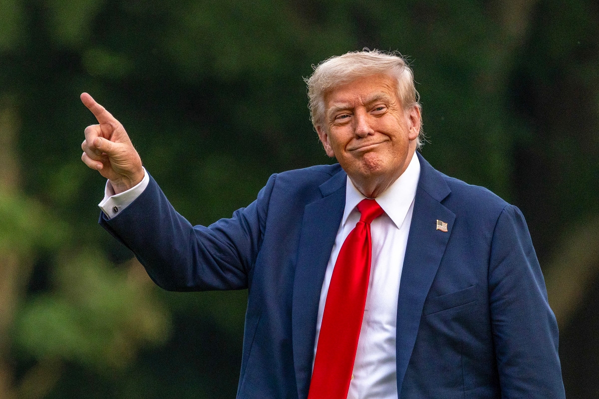 Trump signs GENIUS Act into law